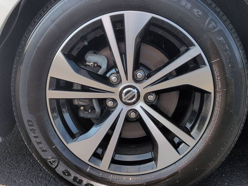 Thumbnail: 2021 Nissan Sentra - 7