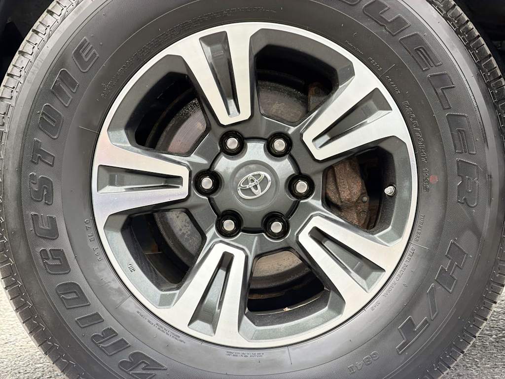 Thumbnail: 2019 Toyota Tacoma - 7