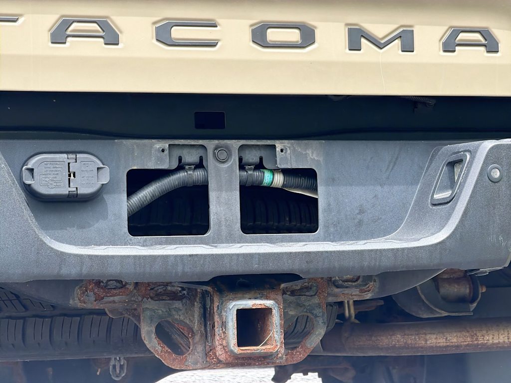 Thumbnail: 2019 Toyota Tacoma - 37