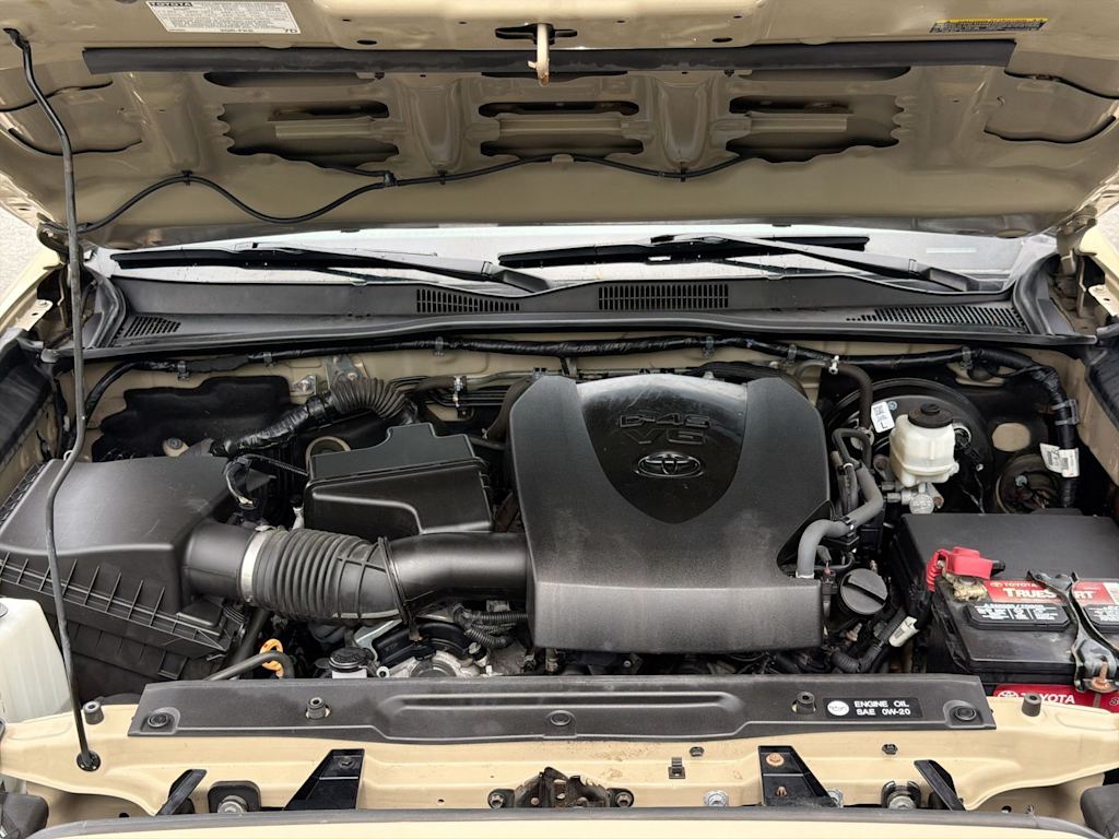 Thumbnail: 2019 Toyota Tacoma - 8