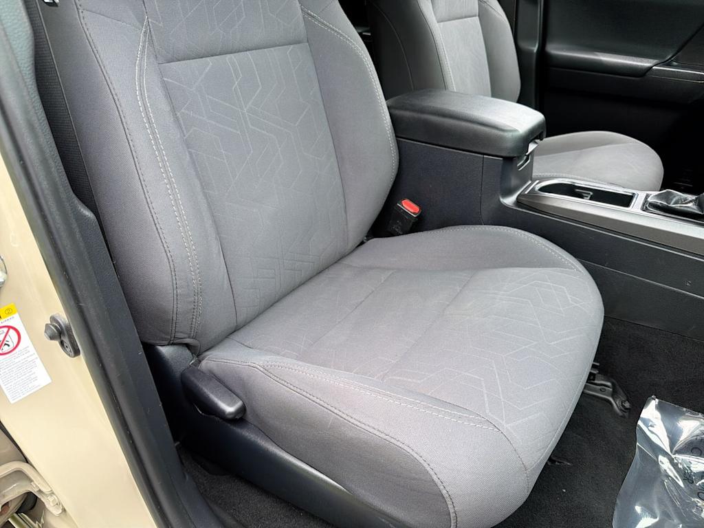 Thumbnail: 2019 Toyota Tacoma - 29