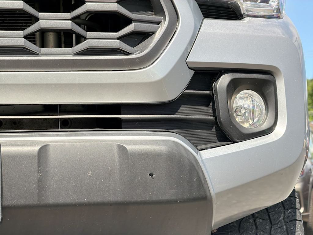 Thumbnail: 2021 Toyota Tacoma - 24