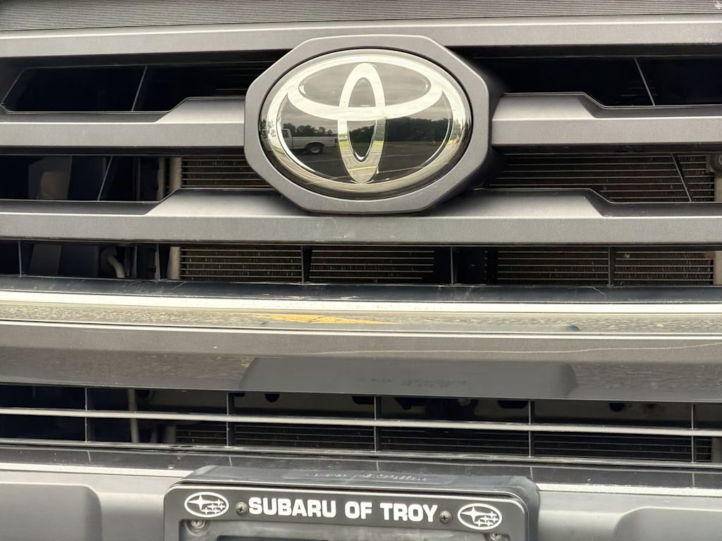 Thumbnail: 2021 Toyota Tacoma - 7
