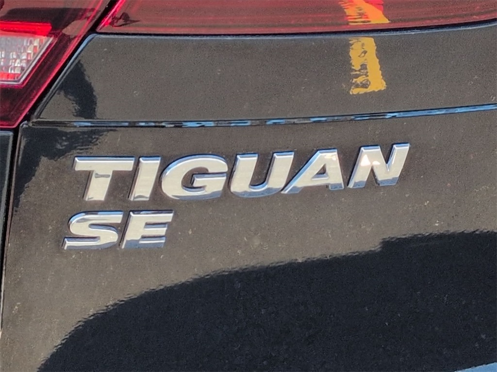 Thumbnail: 2018 Volkswagen Tiguan - 26
