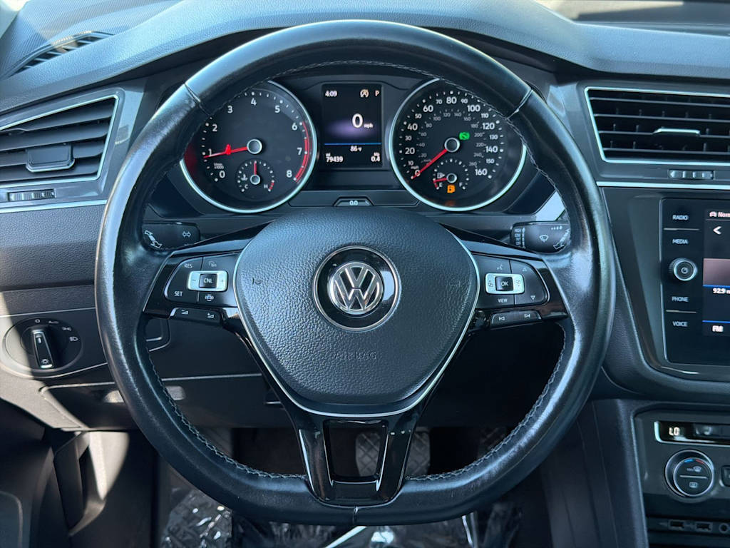 Thumbnail: 2019 Volkswagen Tiguan - 13