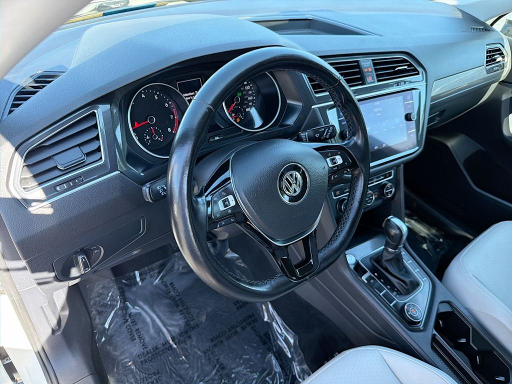 Thumbnail: 2019 Volkswagen Tiguan - 2