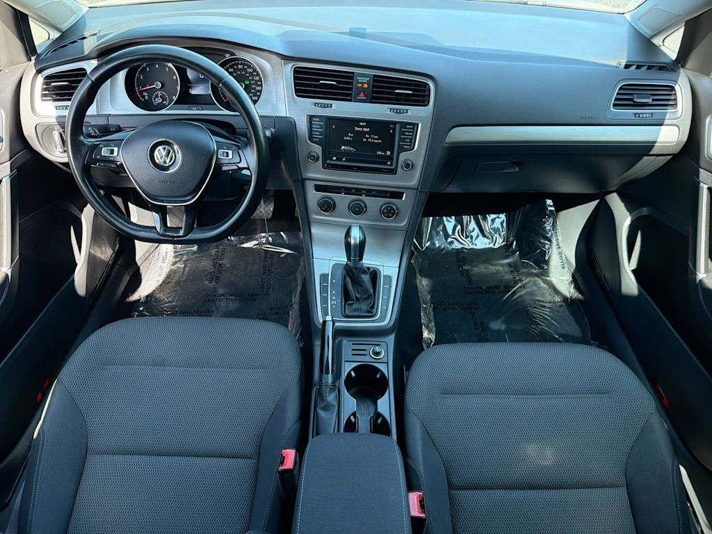 Thumbnail: 2017 Volkswagen Golf - 9