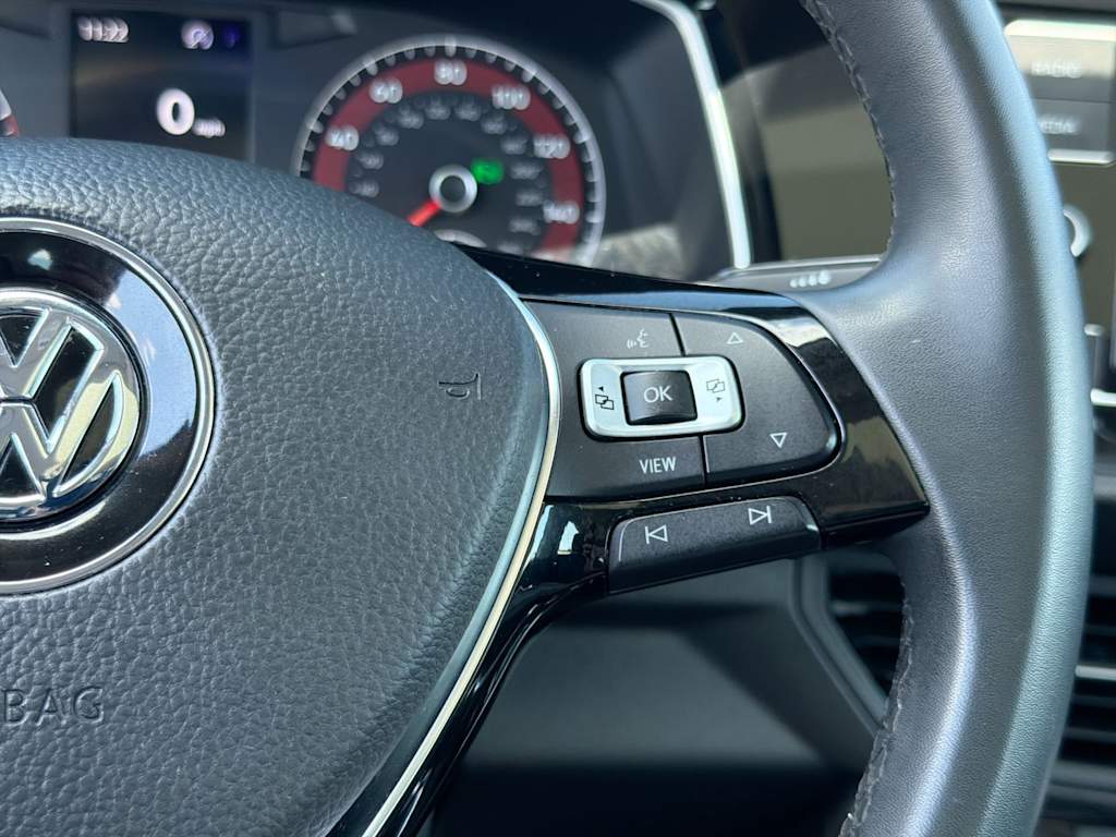 Thumbnail: 2020 Volkswagen Jetta - 32