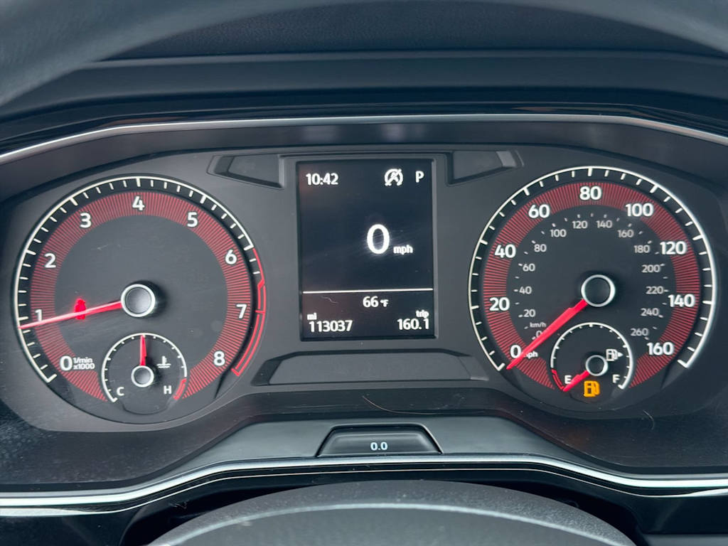 Thumbnail: 2019 Volkswagen Jetta - 36