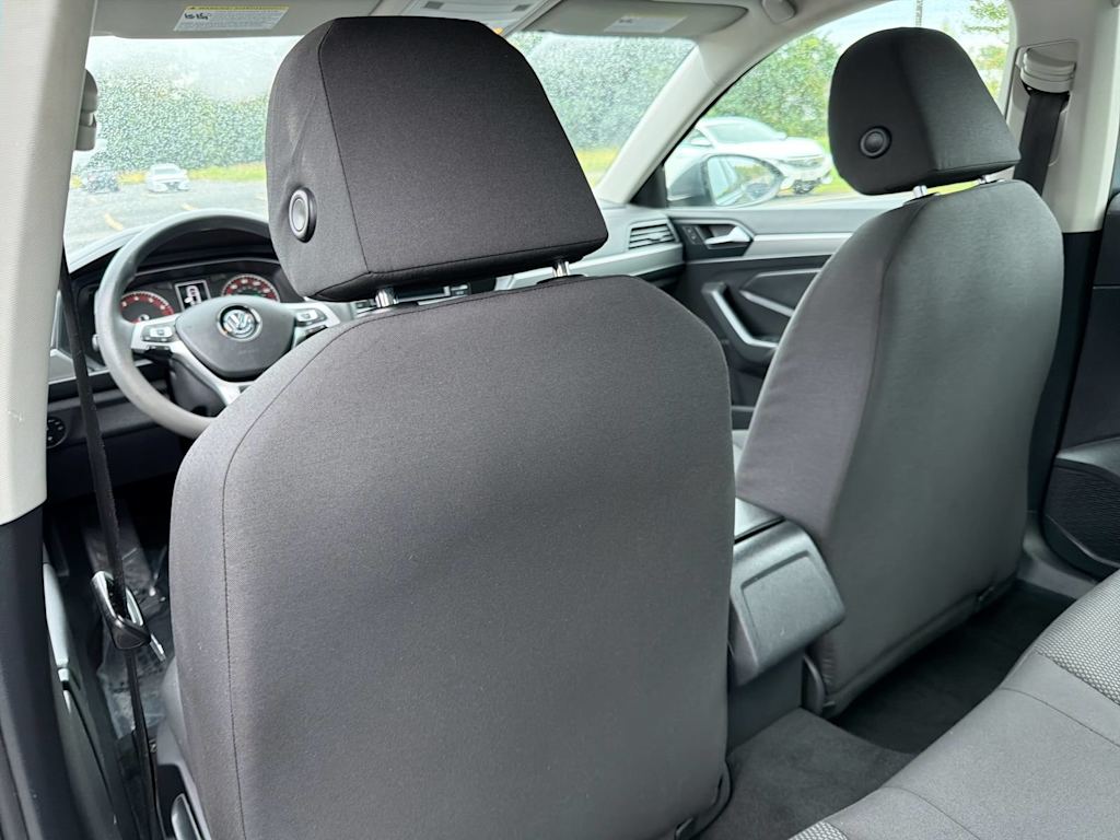 Thumbnail: 2019 Volkswagen Jetta - 11