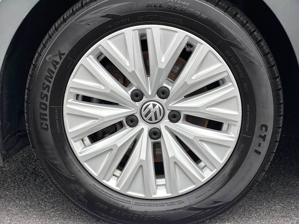 Thumbnail: 2019 Volkswagen Jetta - 7
