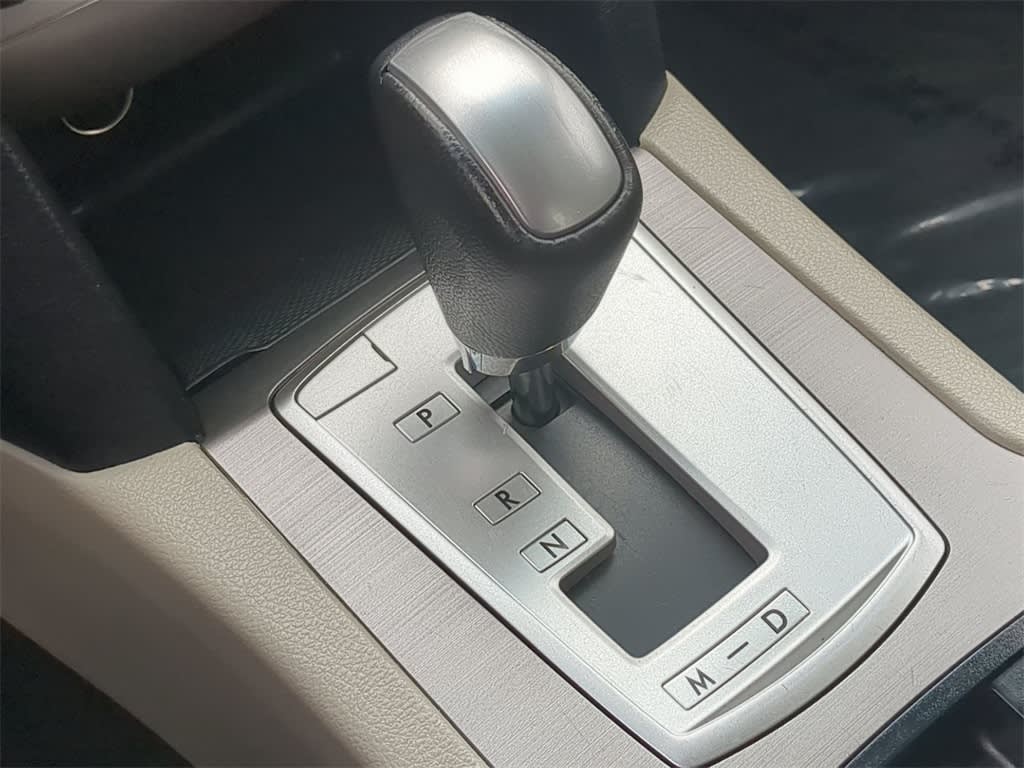 2014 Subaru Legacy Premium 35