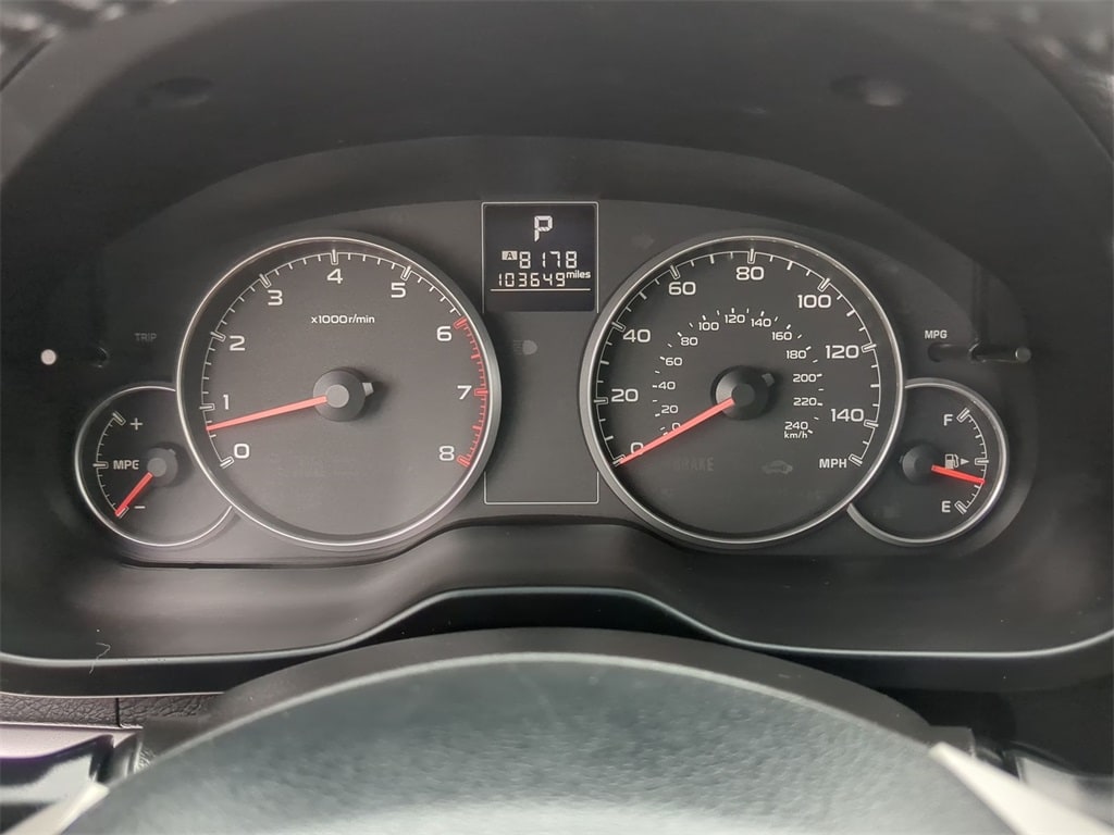 2014 Subaru Legacy Premium 14
