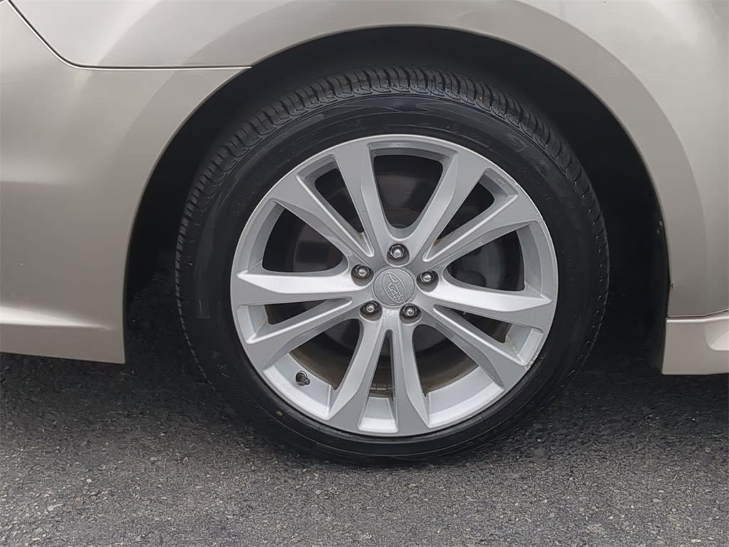 2014 Subaru Legacy Premium 6