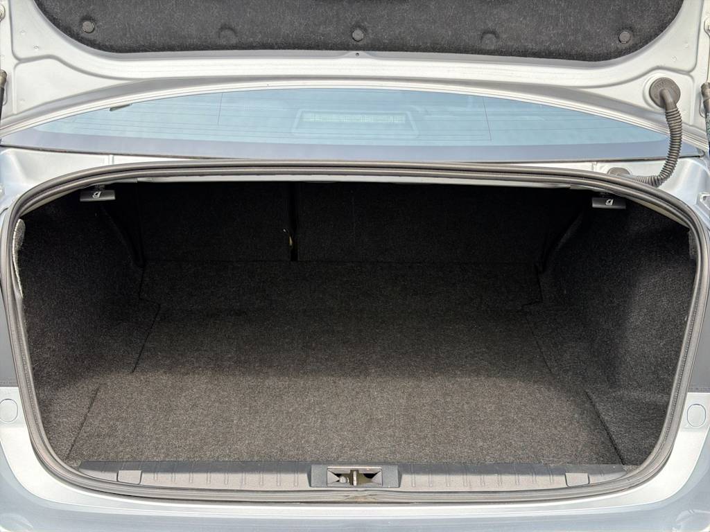 Thumbnail: 2019 Subaru Legacy - 16
