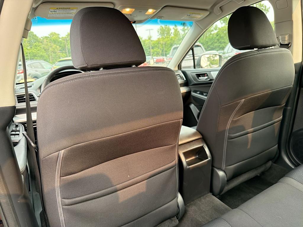 Thumbnail: 2015 Subaru Legacy - 11