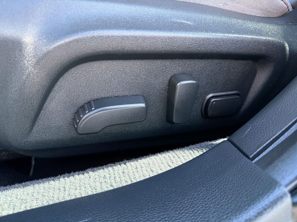 Thumbnail: 2018 Subaru Legacy - 27