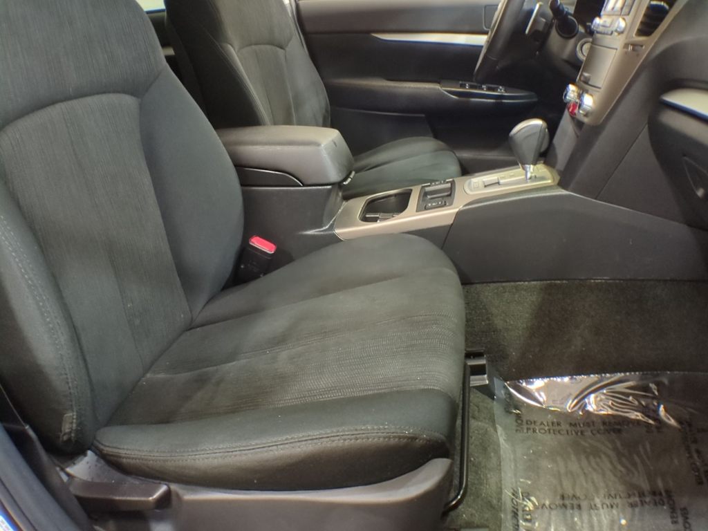 Thumbnail: 2013 Subaru Outback - 12