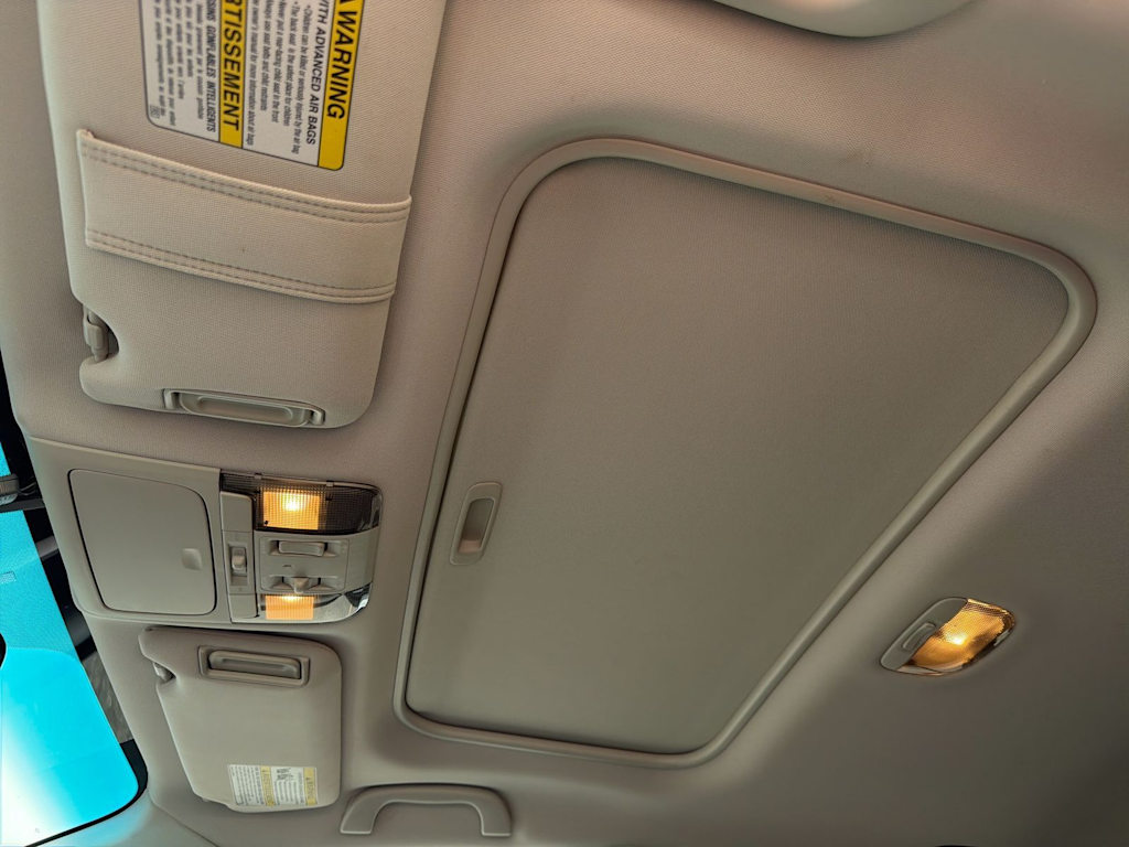 Thumbnail: 2011 Subaru Outback - 29