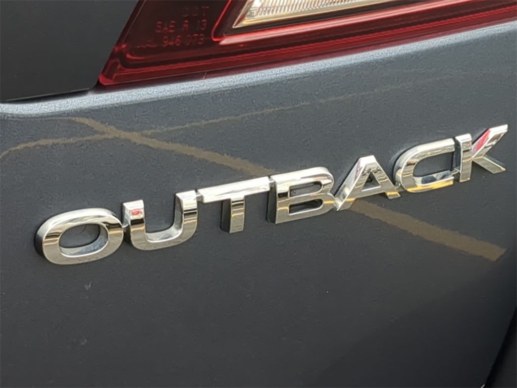 2018 Subaru Outback Premium 26