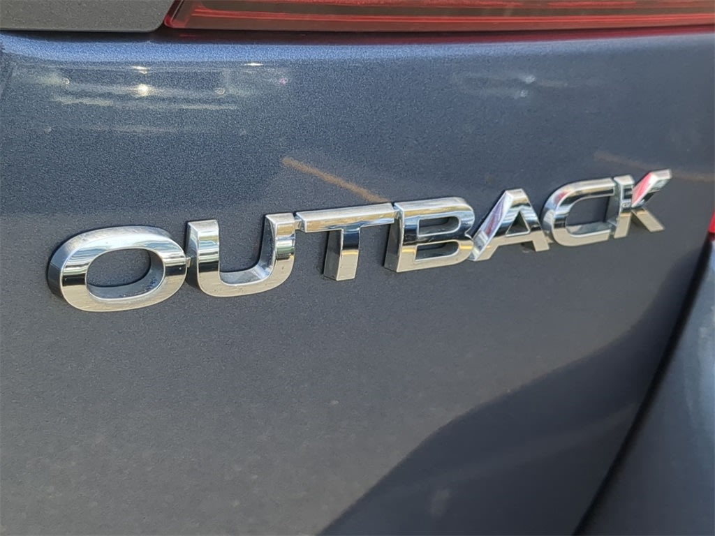 2018 Subaru Outback Premium 26