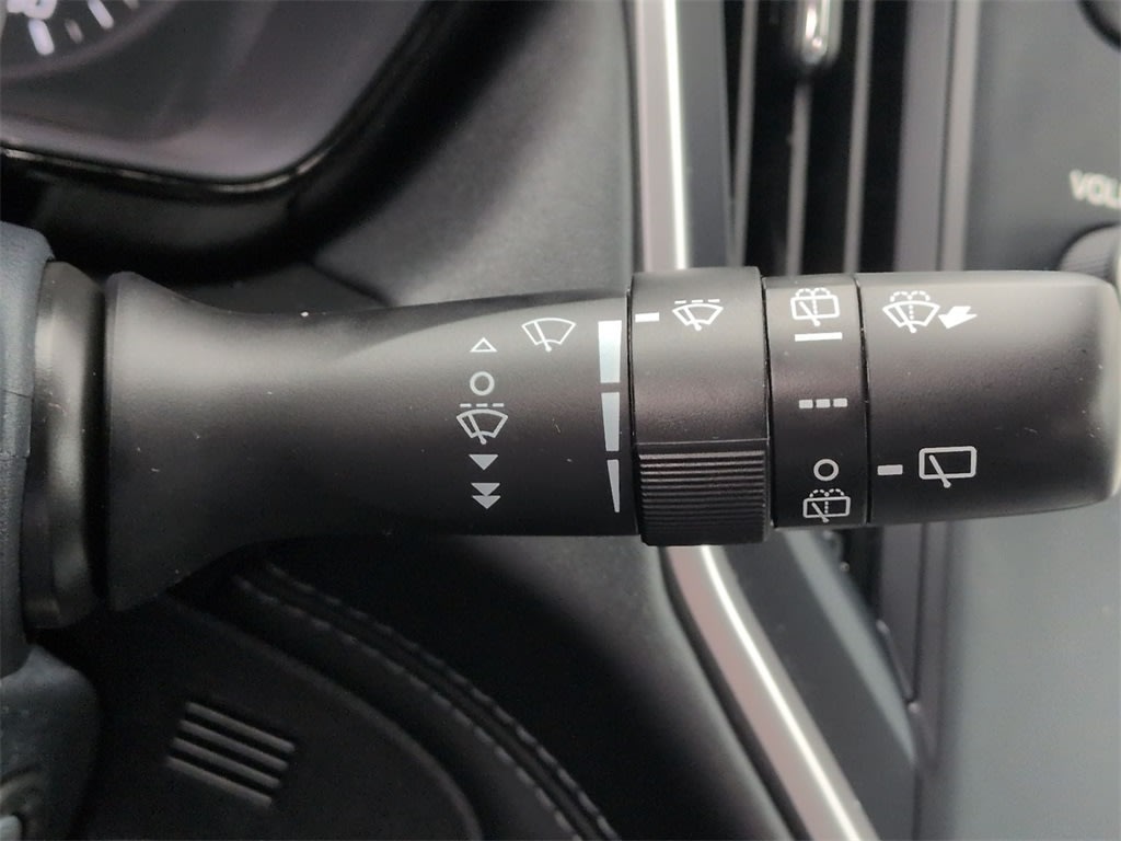 Thumbnail: 2023 Subaru Outback - 32