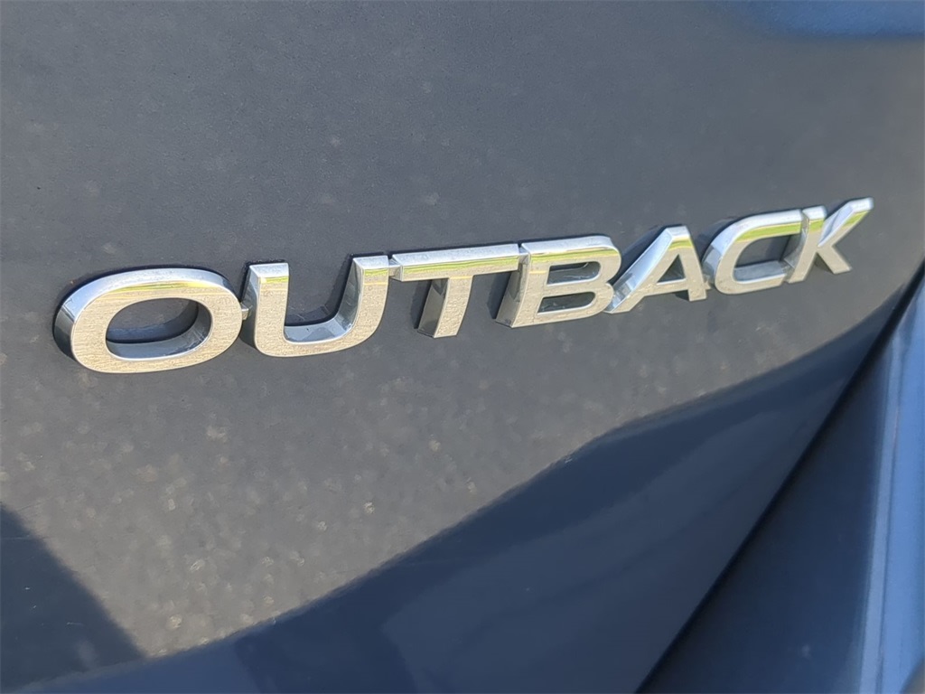 2020 Subaru Outback Premium 26