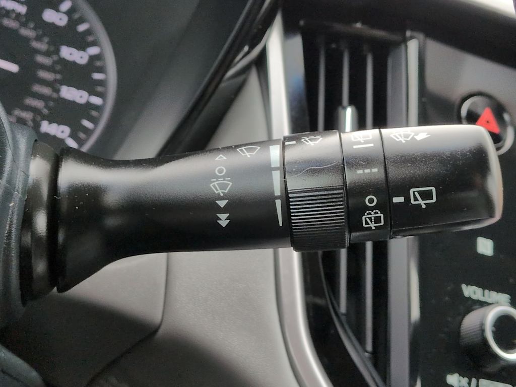 Thumbnail: 2022 Subaru Outback - 32