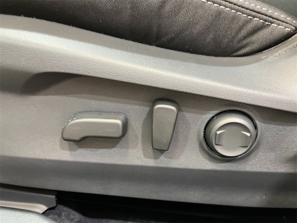 2025 Subaru Outback Premium 22