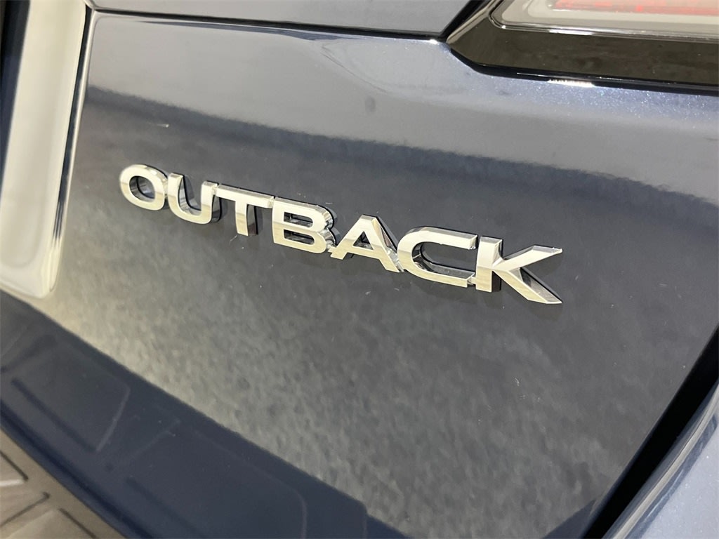 2025 Subaru Outback Premium 18