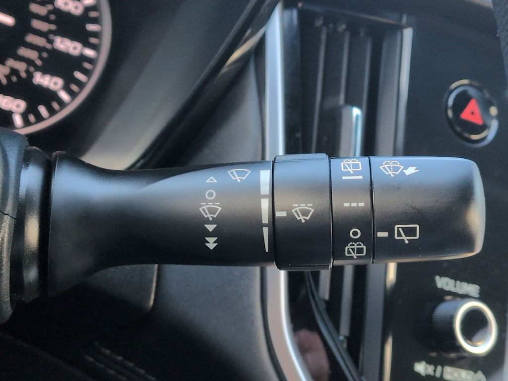 Thumbnail: 2023 Subaru Outback - 32