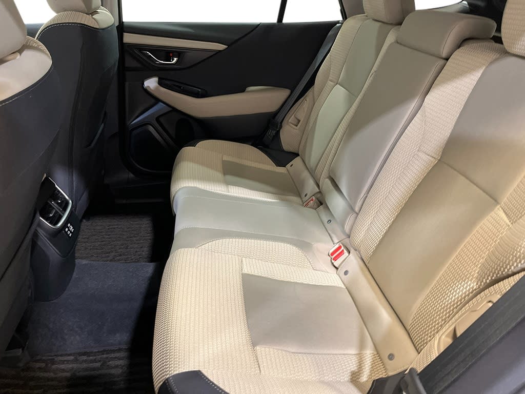 2025 Subaru Outback Premium 11