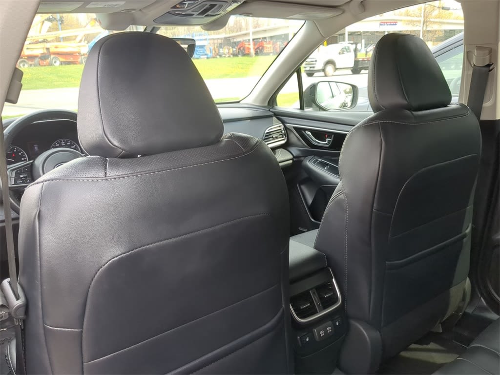 2022 Subaru Outback Limited 10