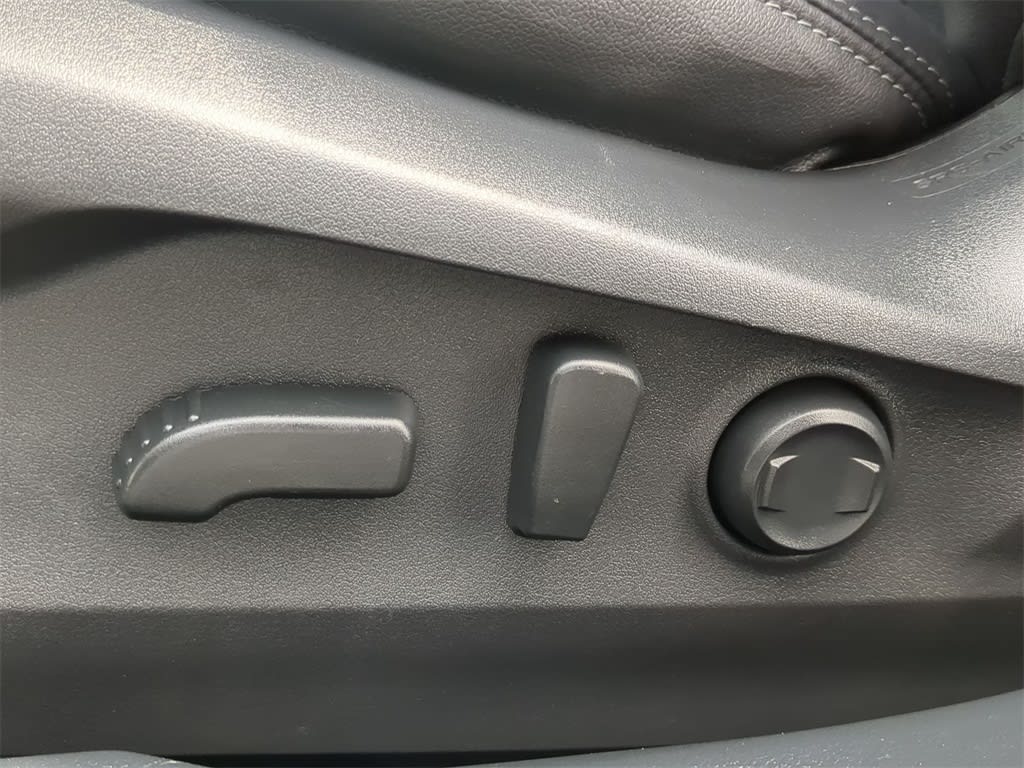 2022 Subaru Outback Limited 27