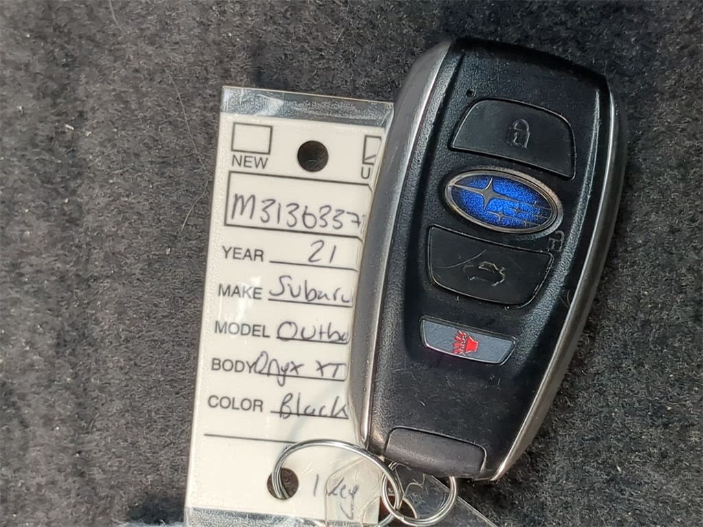 2021 Subaru Outback Onyx Edition 17