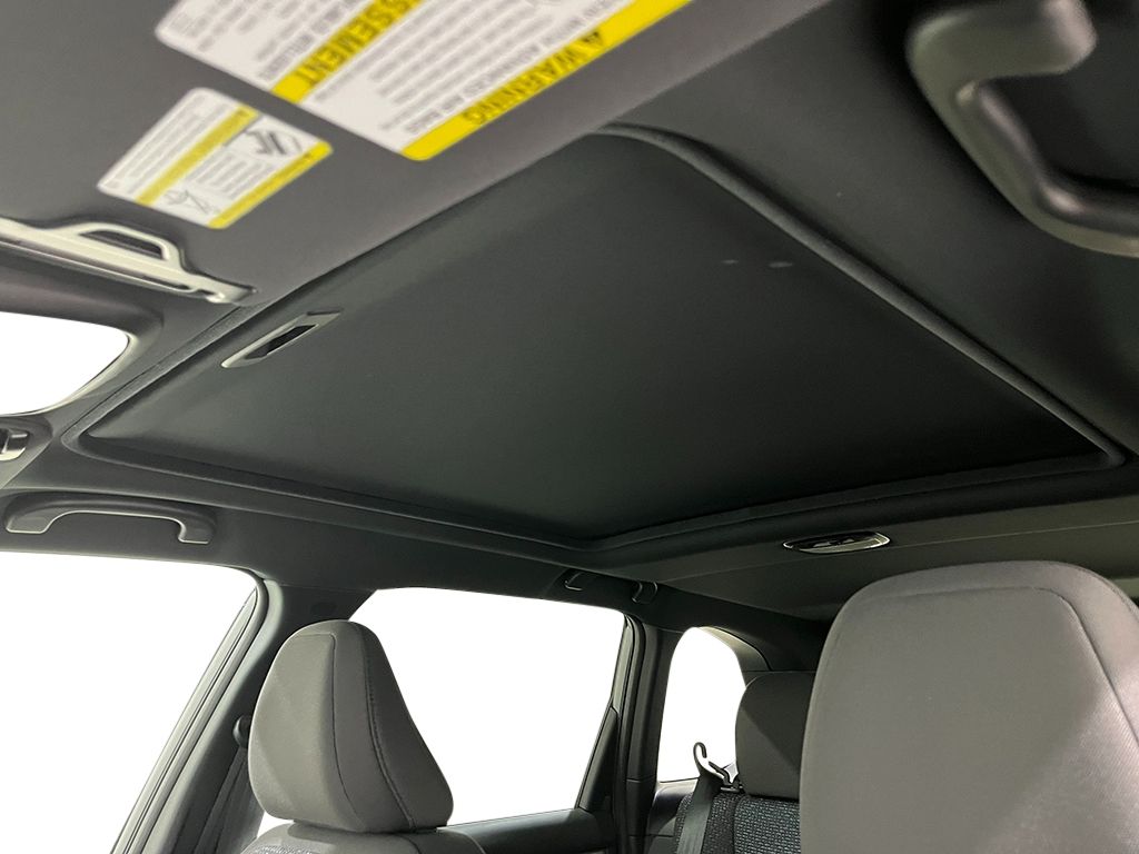 Thumbnail: 2026 Subaru Forester - 25