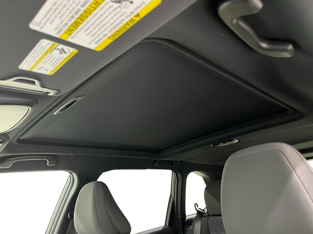 Thumbnail: 2026 Subaru Forester - 25