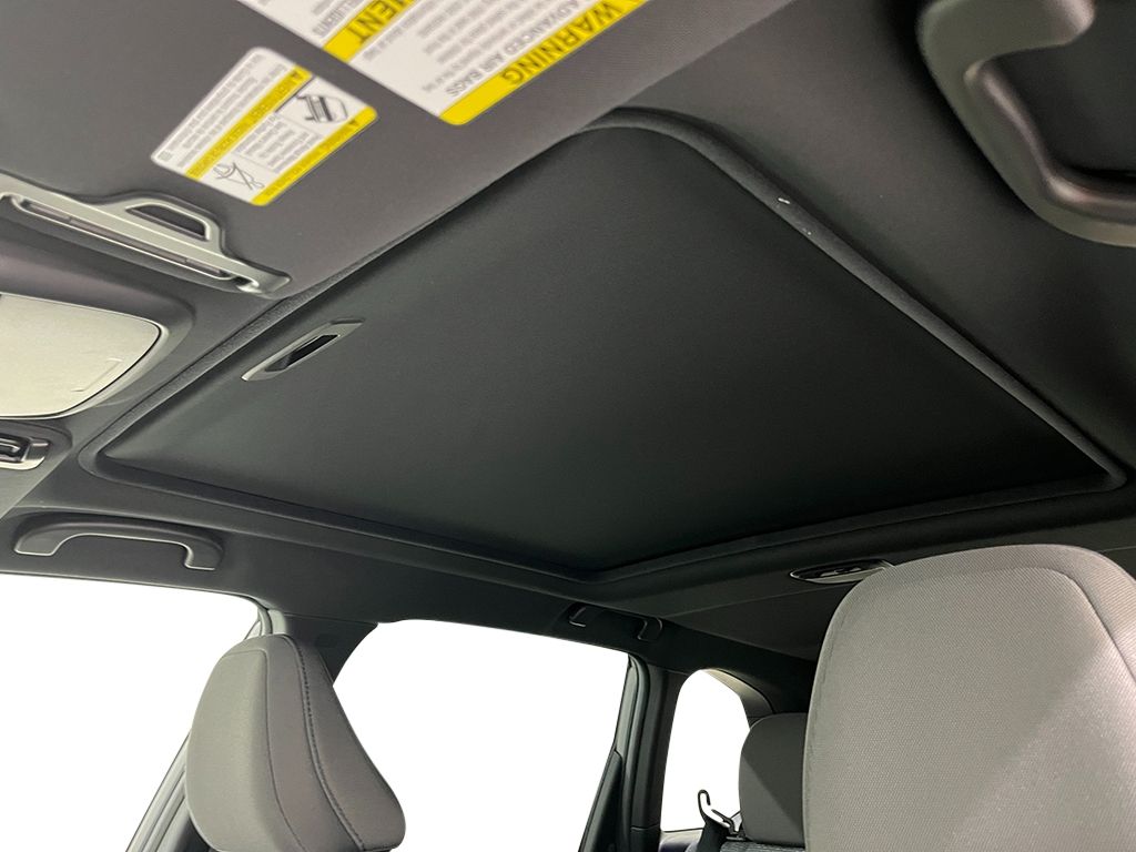 Thumbnail: 2026 Subaru Forester - 26
