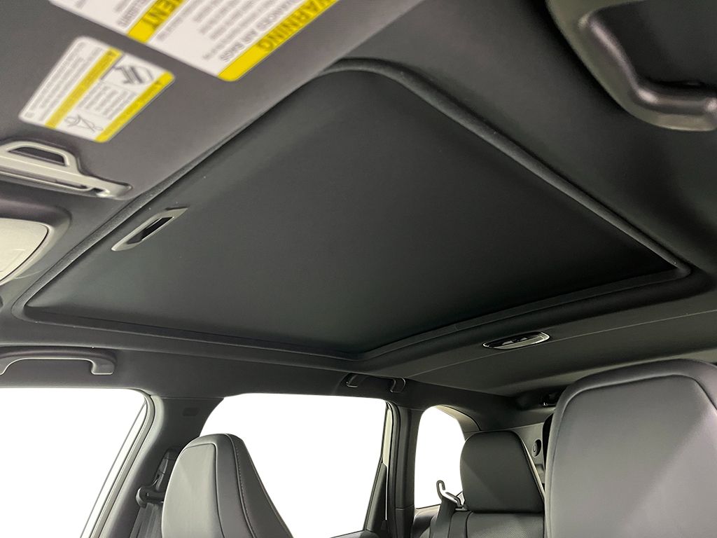 Thumbnail: 2026 Subaru Forester - 25