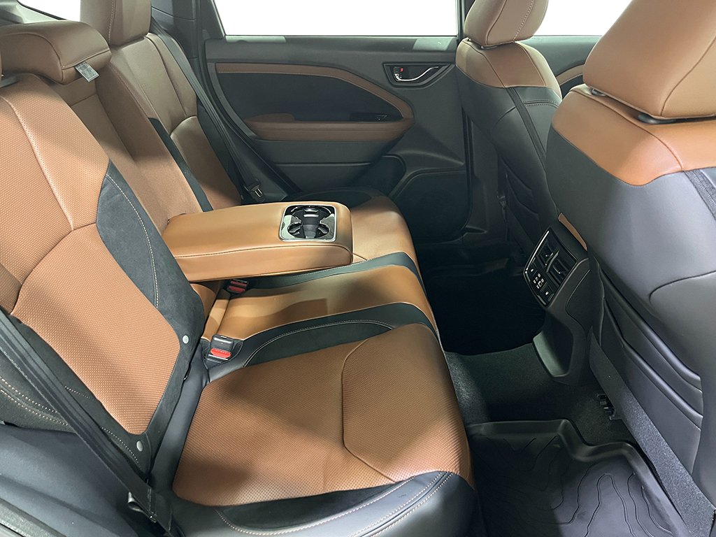 Thumbnail: 2026 Subaru Forester - 10