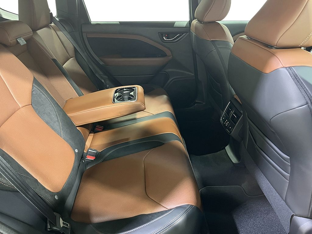 Thumbnail: 2026 Subaru Forester - 10