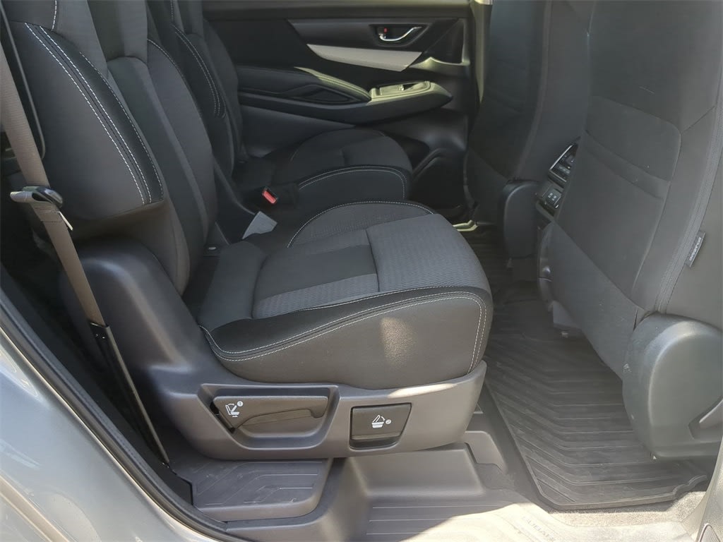 2022 Subaru Ascent Premium 28