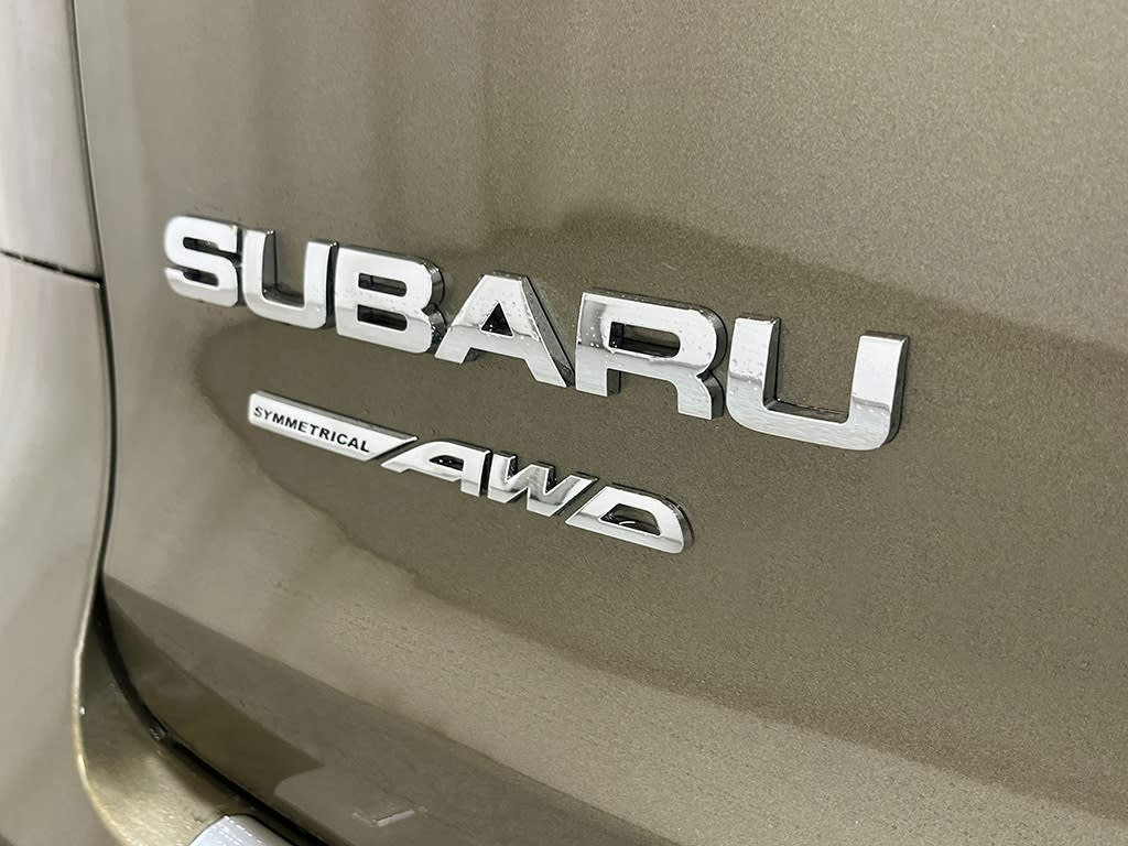 2024 Subaru Ascent Premium 8