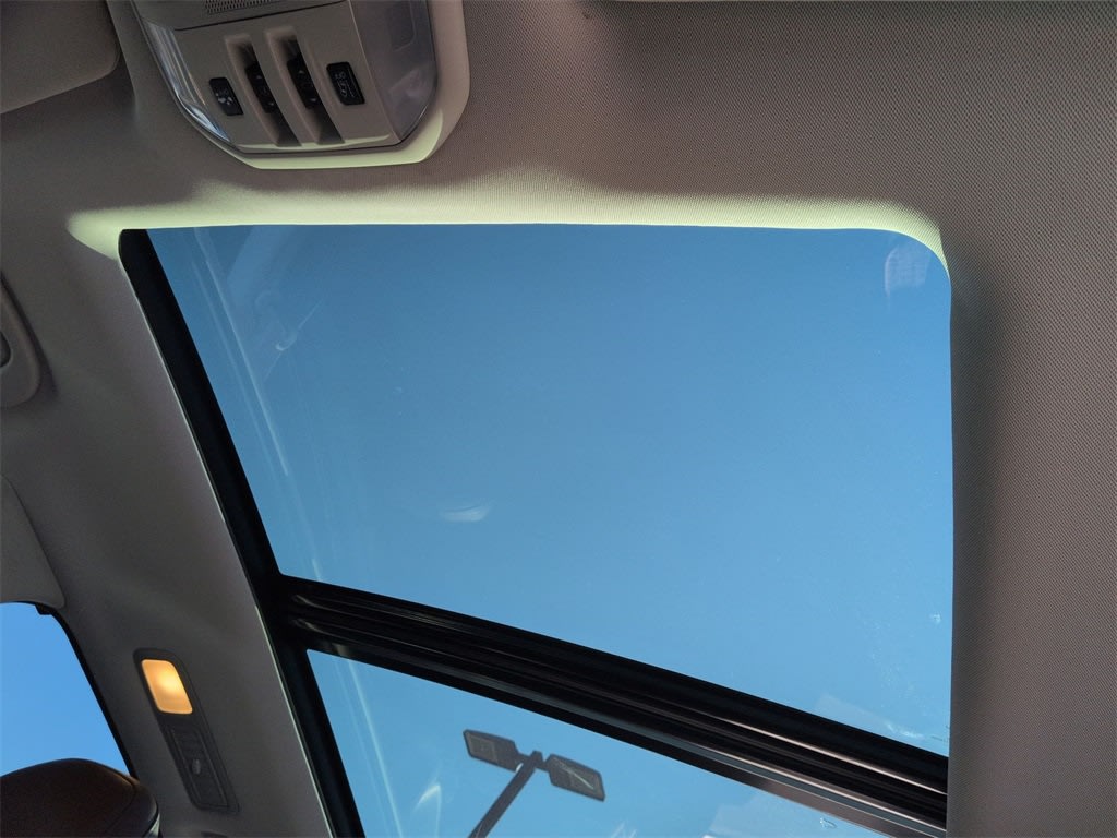 Thumbnail: 2022 Subaru Ascent - 29