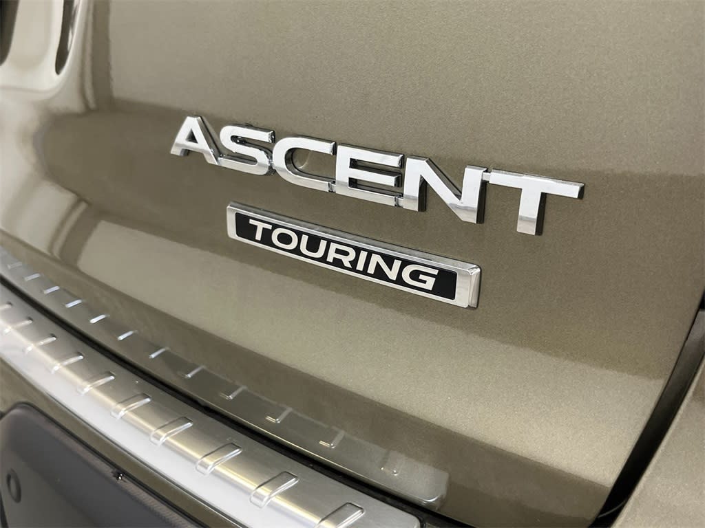2024 Subaru Ascent Touring 18