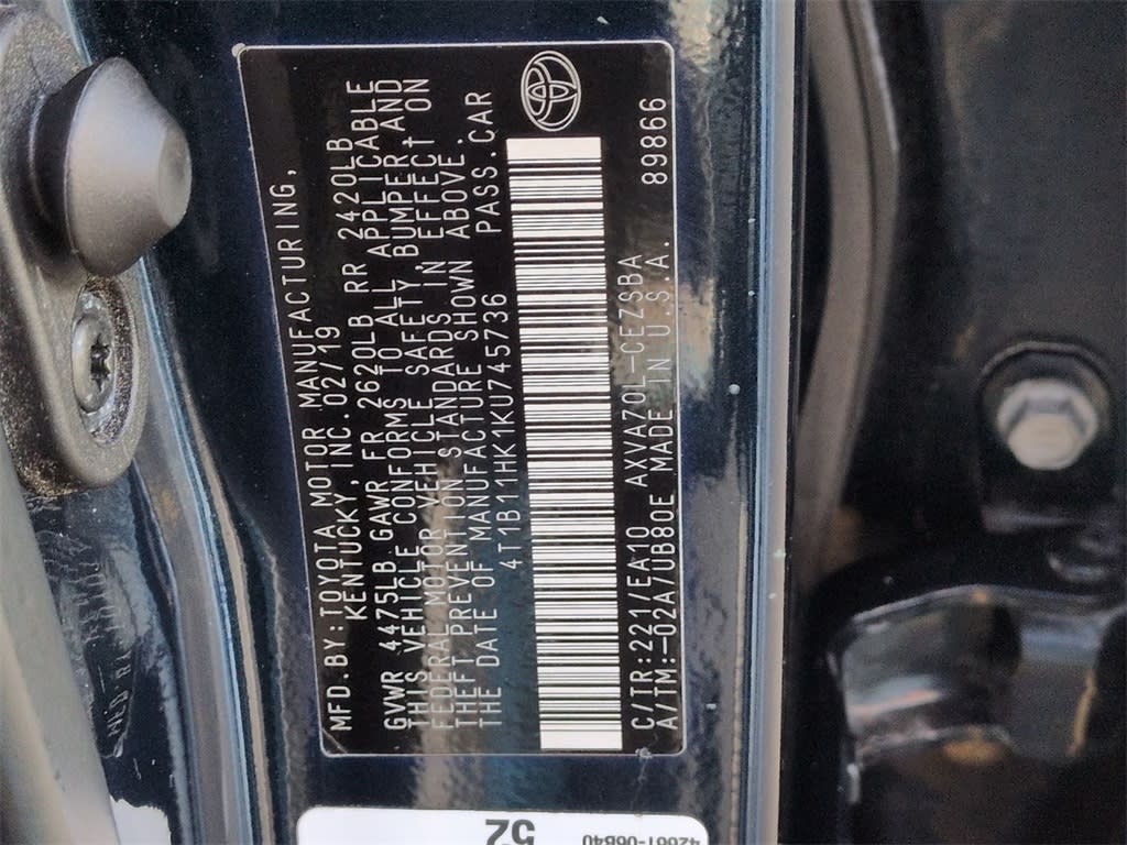 Thumbnail: 2019 Toyota Camry - 19