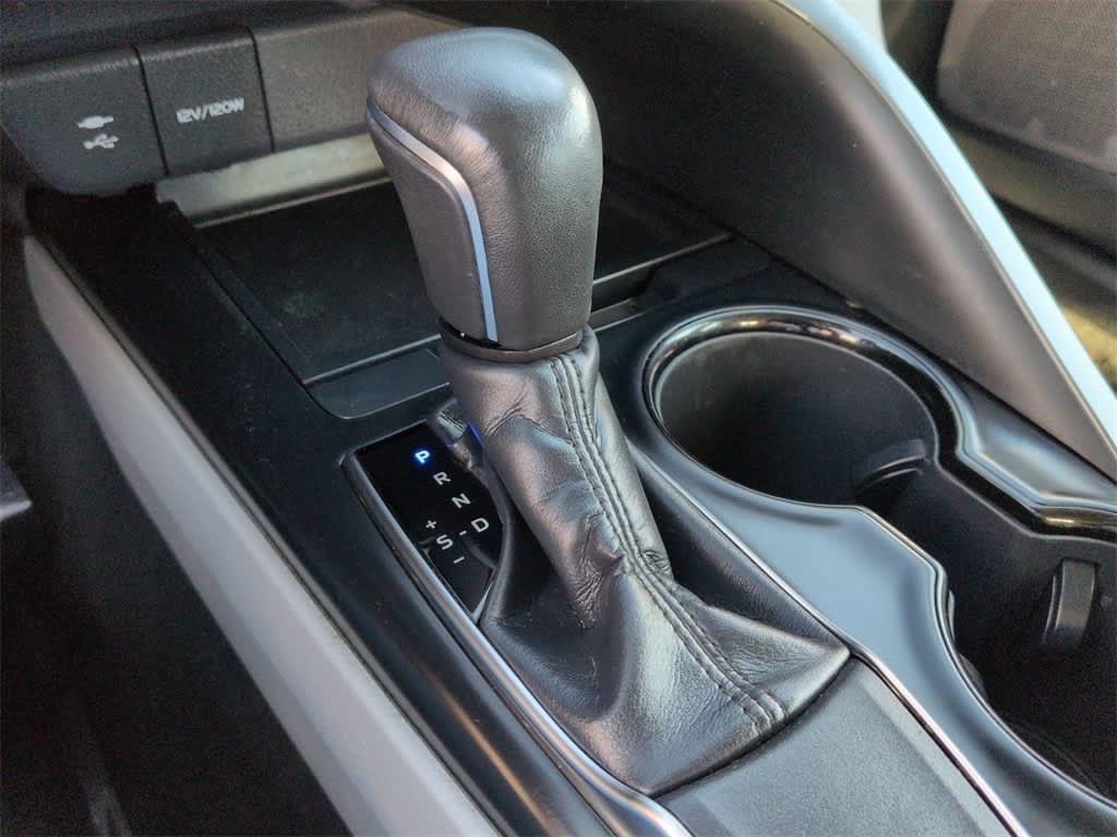 Thumbnail: 2019 Toyota Camry - 36