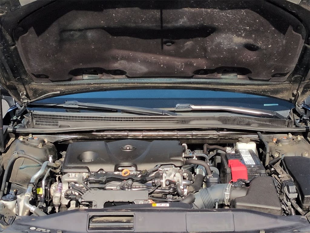 Thumbnail: 2019 Toyota Camry - 8