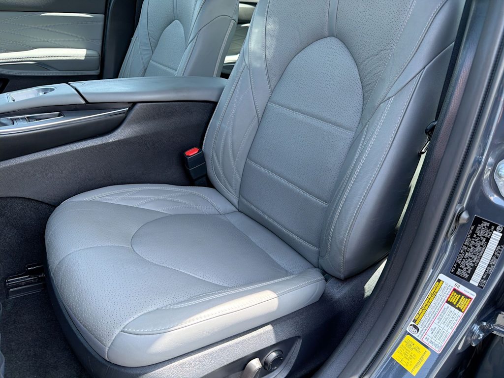 Thumbnail: 2022 Toyota Avalon - 27