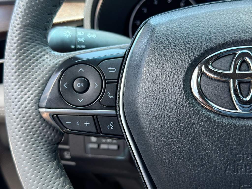 Thumbnail: 2022 Toyota Avalon - 31
